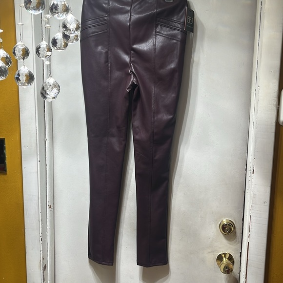 New faux leather pants - Picture 4 of 5